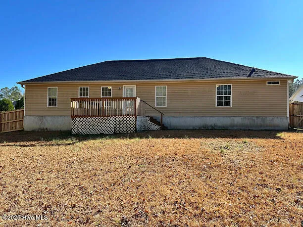 $315,000 | 301 Brookstone Way, Jacksonville, NC 28546