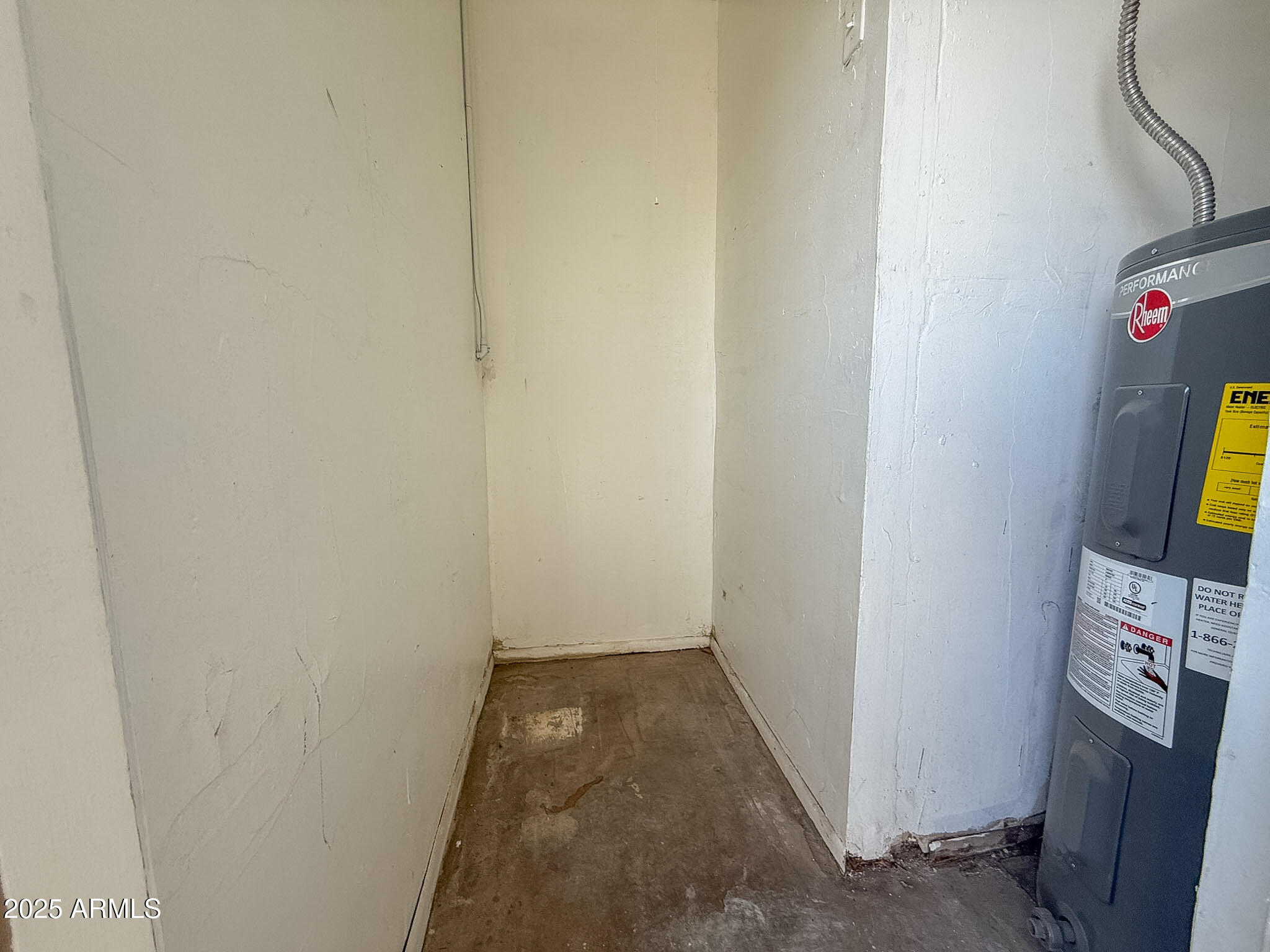 349 North 11th Street, Unit 110 Phoenix, AZ 85006 - Photo 17 of 18 a view of a storage & utility room