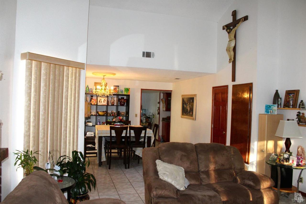2011 Sutter Place Oxnard, CA 93033 - Photo 4 of 31 Additional Photo