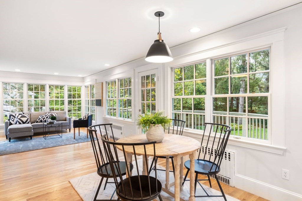 8 Everell Road Winchester, MA 01890 - Photo 9 of 27