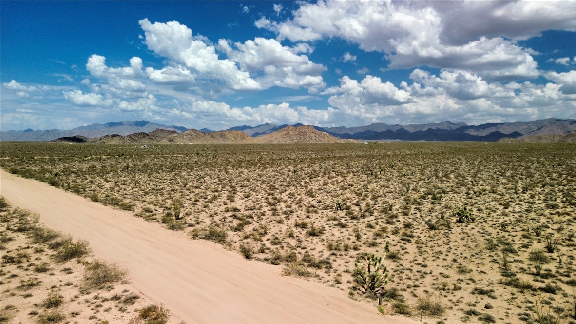 Parcel3177 South Butch Cassidy Road Yucca, AZ 86438 - Photo 6 of 9 Mountain view featuring a desert landscape