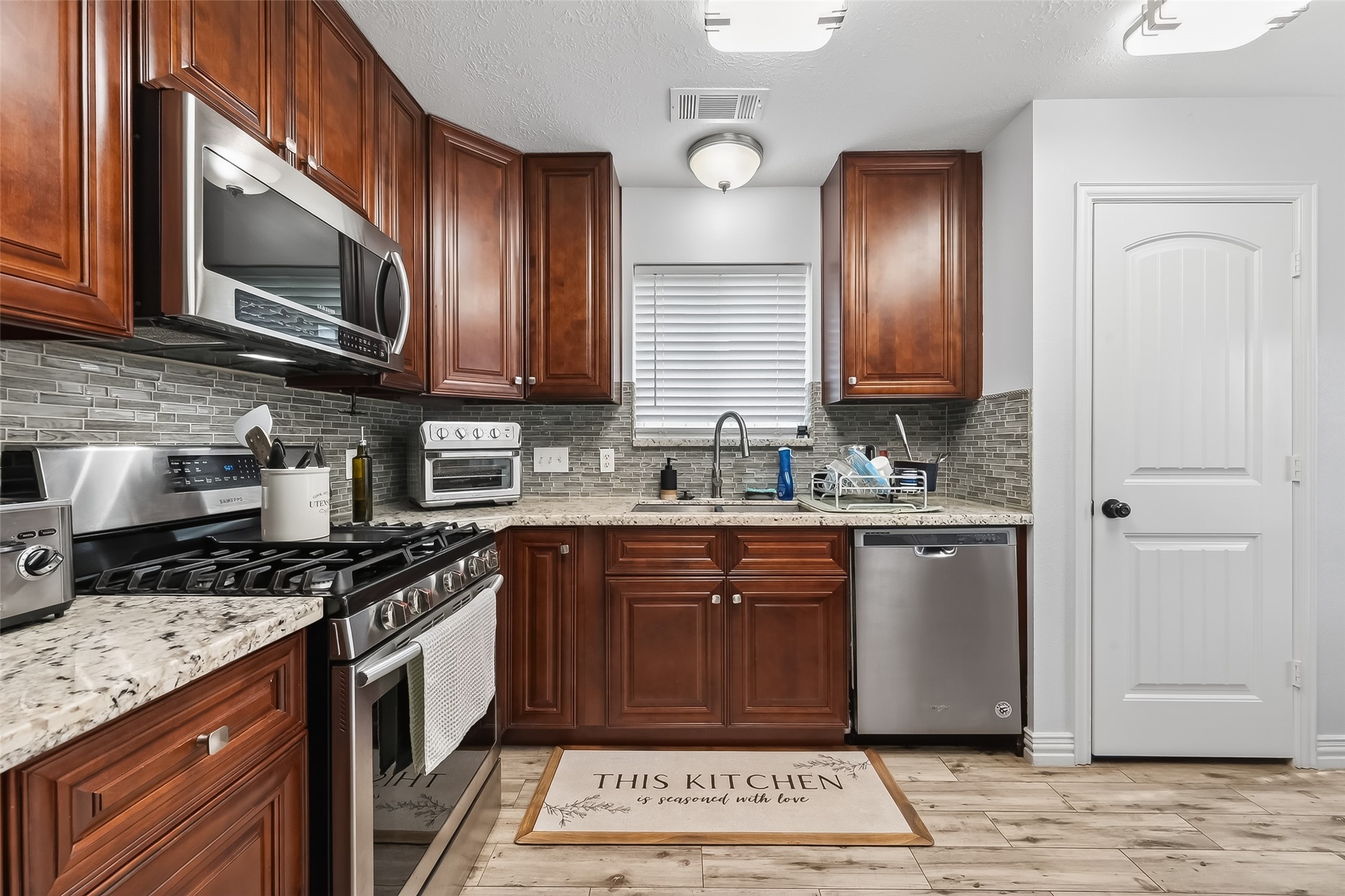 6730 Oakleaf Trail Lane Richmond, TX 77407 - Photo 17 of 30