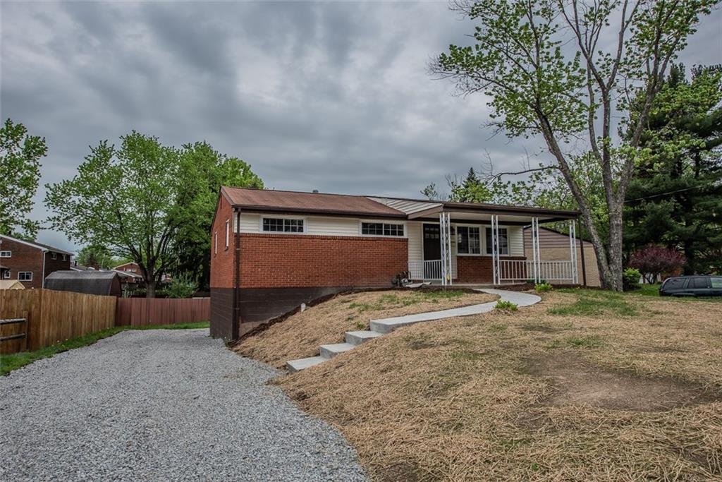 643 Snowball Road Monroeville, PA 15146 - Photo 2 of 22 Gallery Image 2