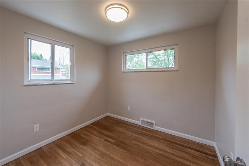 643 Snowball Road Monroeville, PA 15146 - Photo 14 of 22 Gallery Image 14