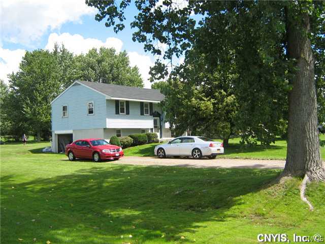 96 Center Road Schroeppel, NY 13132 - Photo 1 of 1 Exterior Front