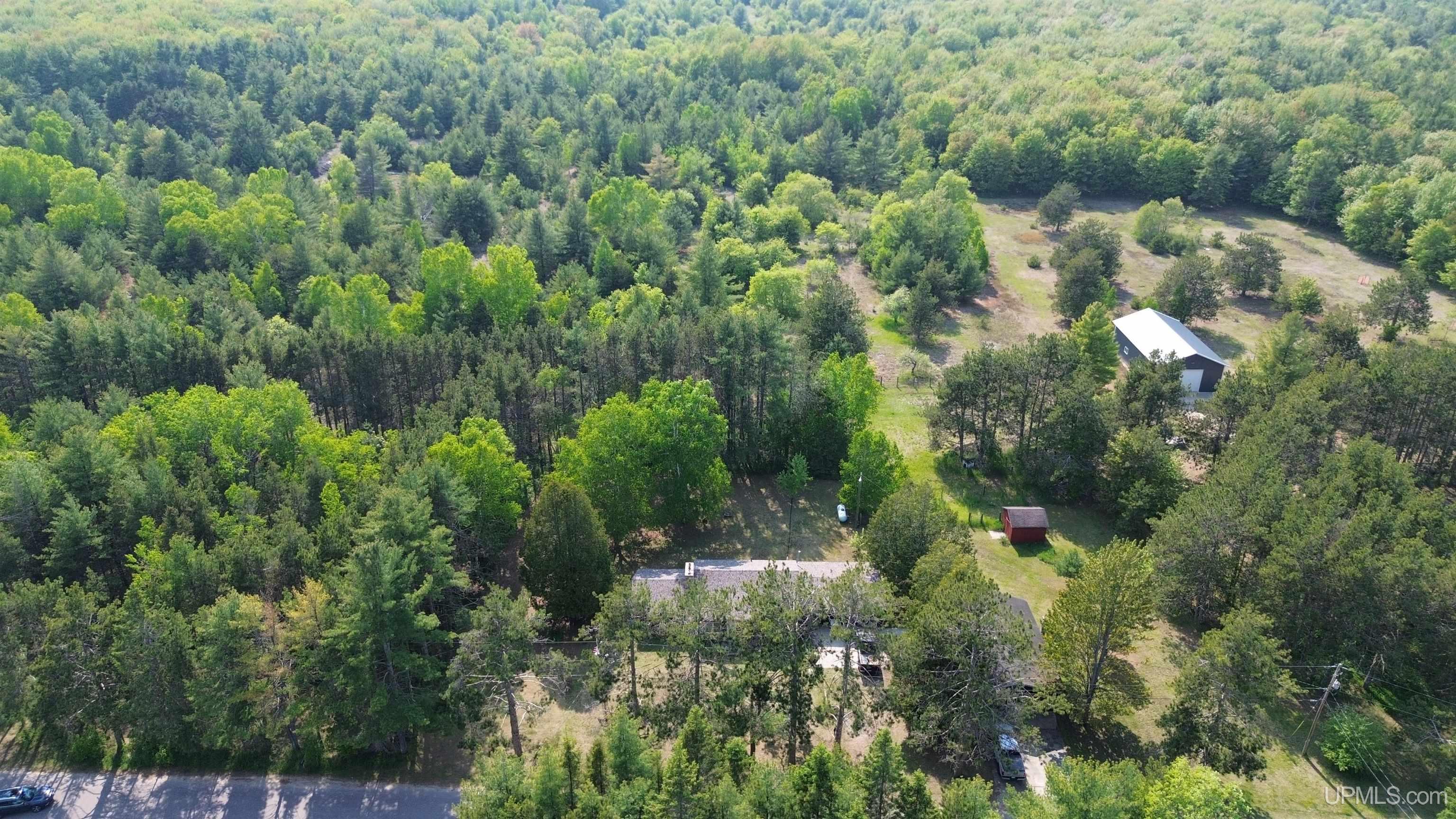 943 Shunk Road Manistique, MI 49854 - Photo 38 of 43 Gallery Image 38