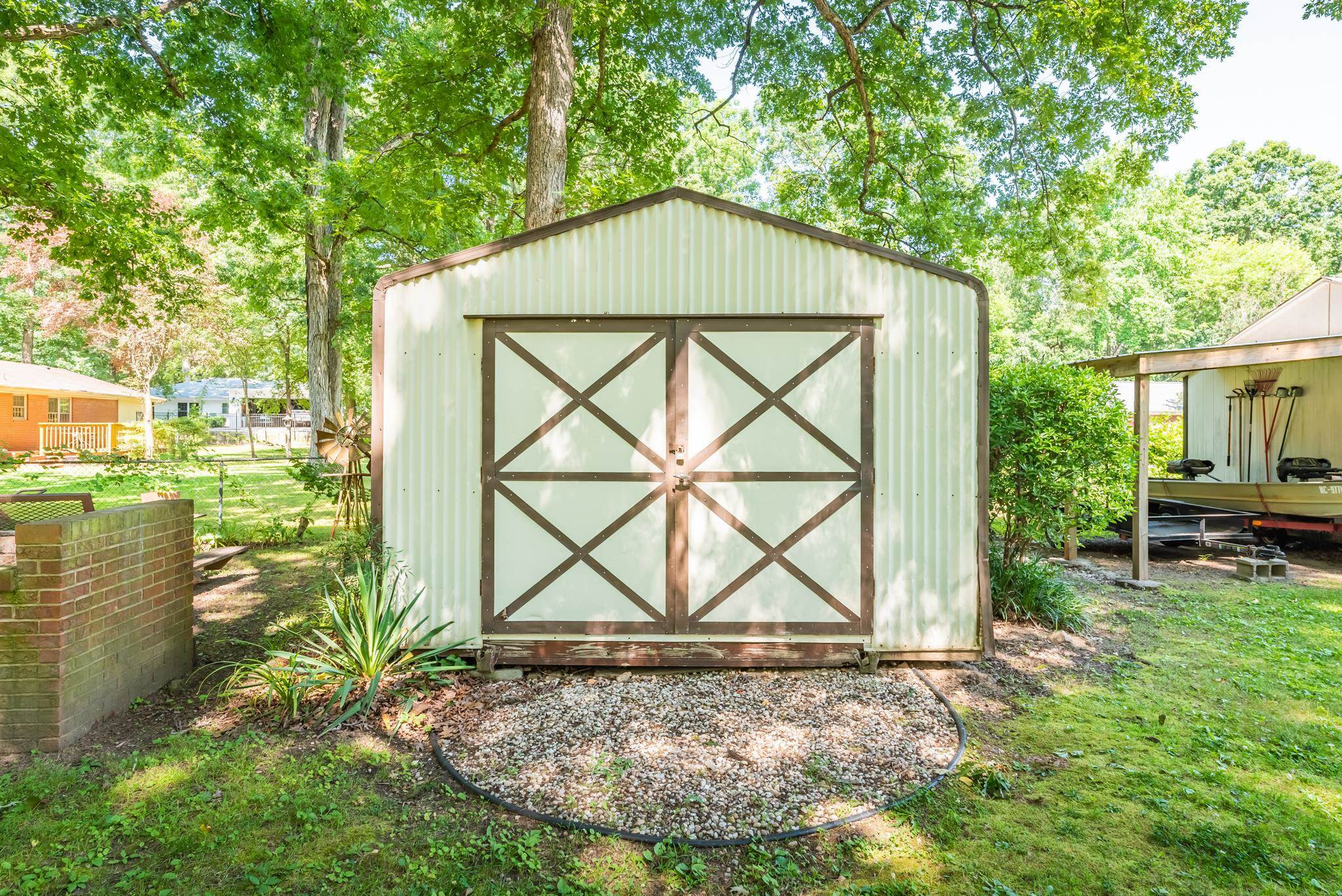 5801 Forest Drive Raleigh, NC 27616 - Photo 31 of 33 Shed