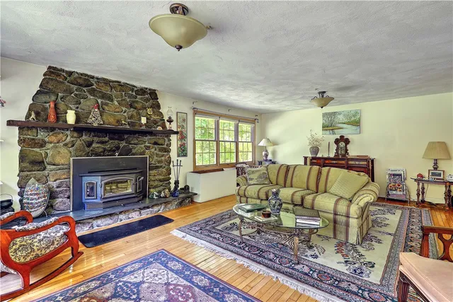 $629,000 | 16 Salisbury Street, Rehoboth, MA 02769