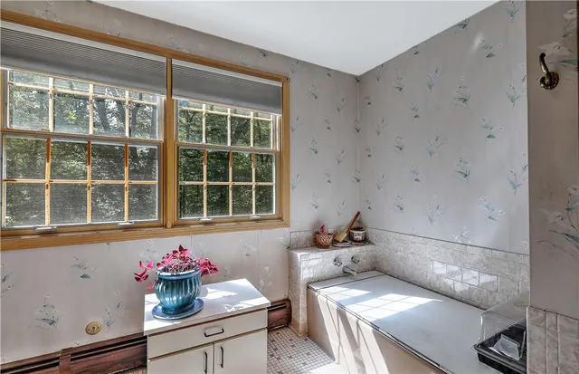 $629,000 | 16 Salisbury Street, Rehoboth, MA 02769