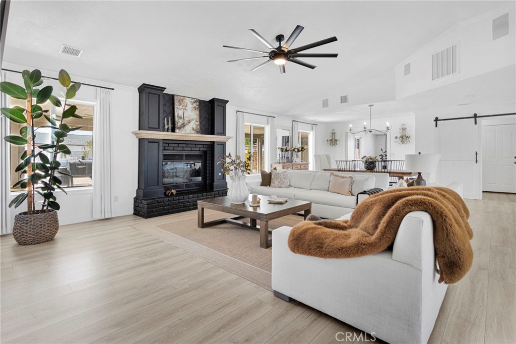 15454 Tuscola Road Apple Valley, CA 92307 - Photo 12 of 67