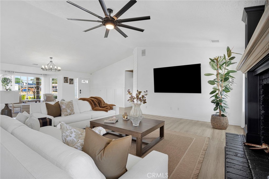 15454 Tuscola Road Apple Valley, CA 92307 - Photo 16 of 67