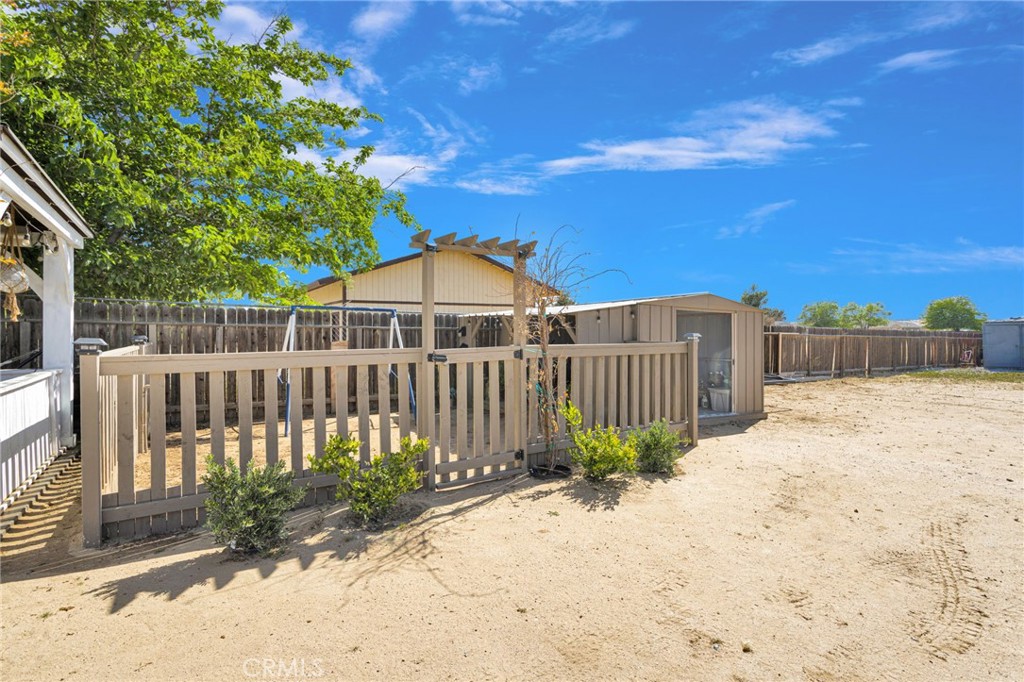 15454 Tuscola Road Apple Valley, CA 92307 - Photo 56 of 67