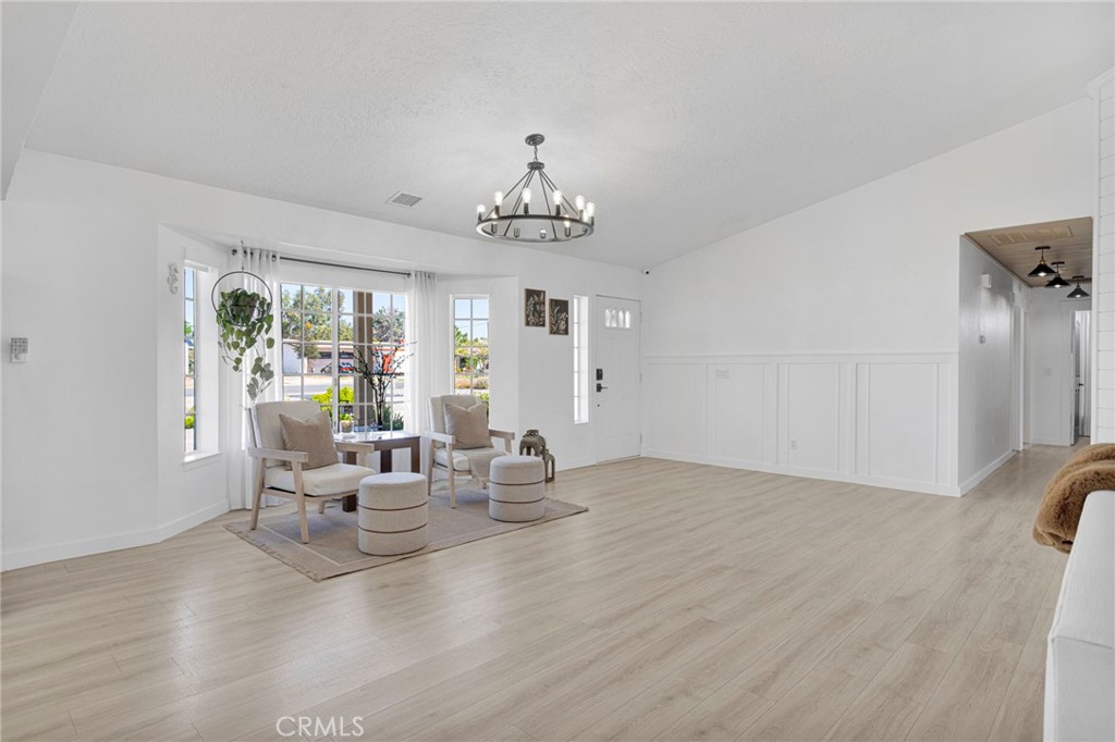 15454 Tuscola Road Apple Valley, CA 92307 - Photo 6 of 67