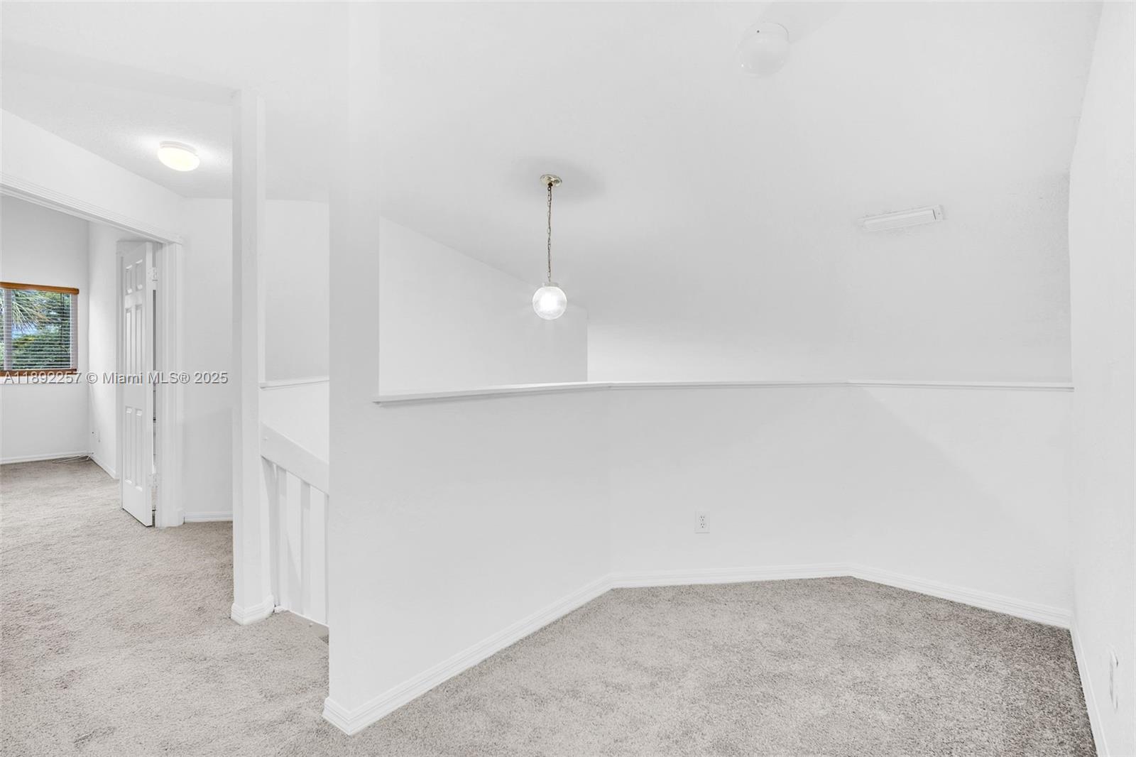 1637 Southwest 156th Avenue Pembroke Pines, FL 33027 - Photo 12 of 27