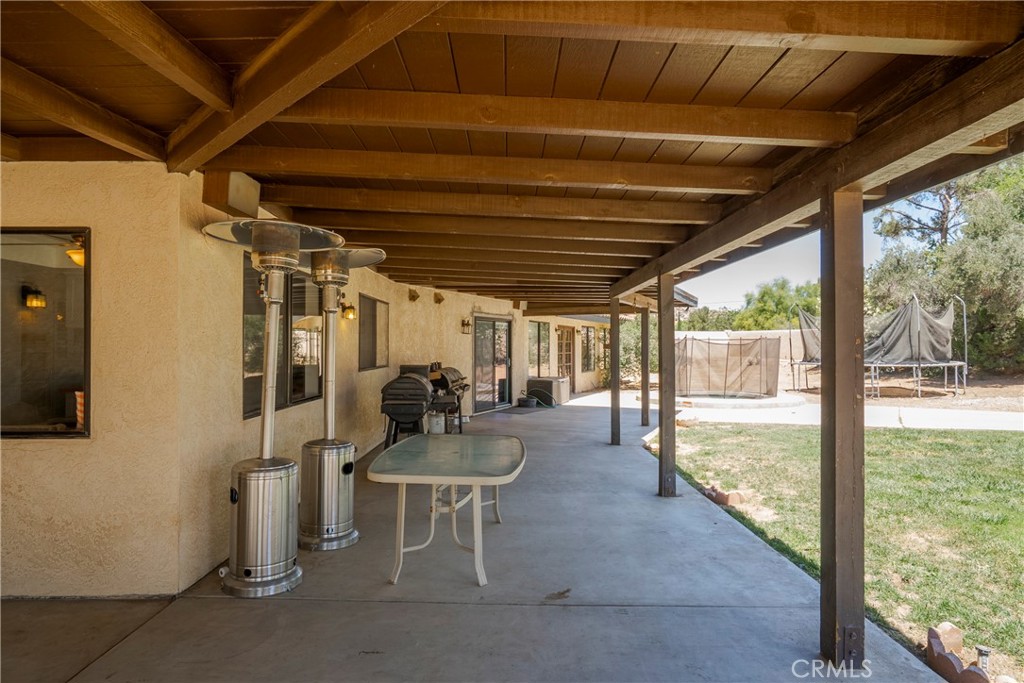 19954 Tinne Road Apple Valley, CA 92307 - Photo 31 of 54