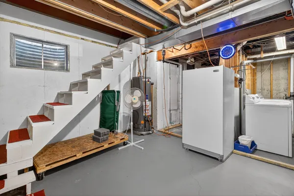 $170,000 | 46 Lakeshore Drive, Wilmington, IL 60481