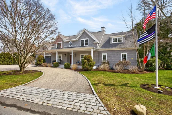 $3,650,000 | 82 Crystal Lake Road, Osterville, MA 02655