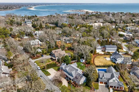 $3,650,000 | 82 Crystal Lake Road, Osterville, MA 02655
