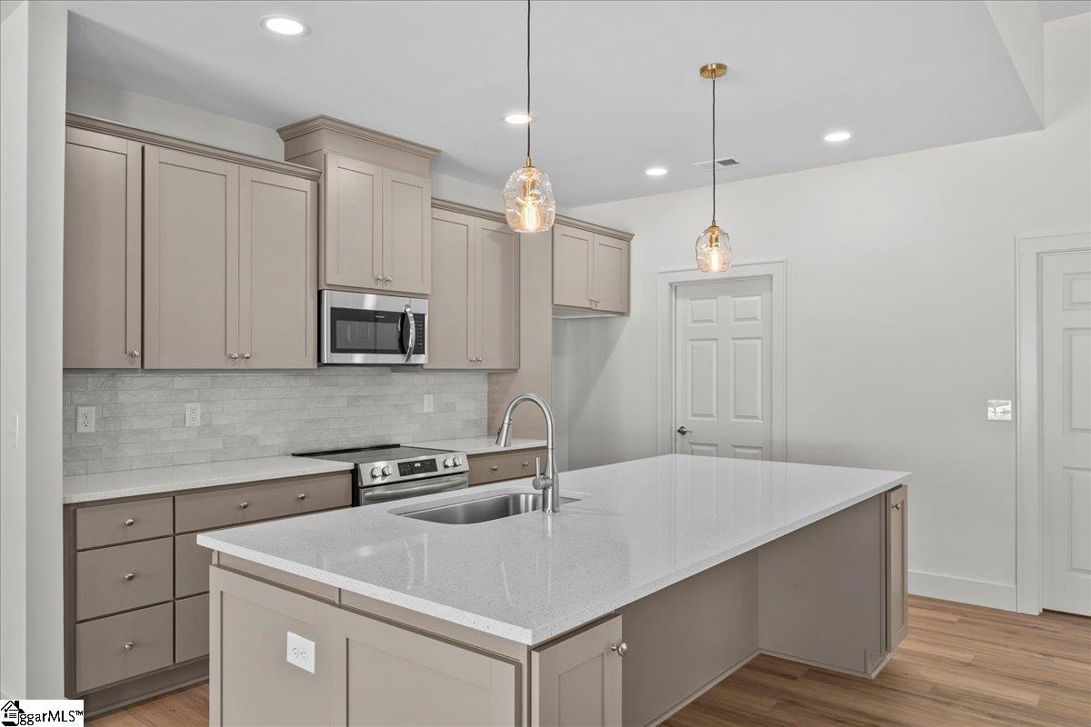 104 Wood Road Taylors, SC 29687 - Photo 12 of 38 Gallery Image 12