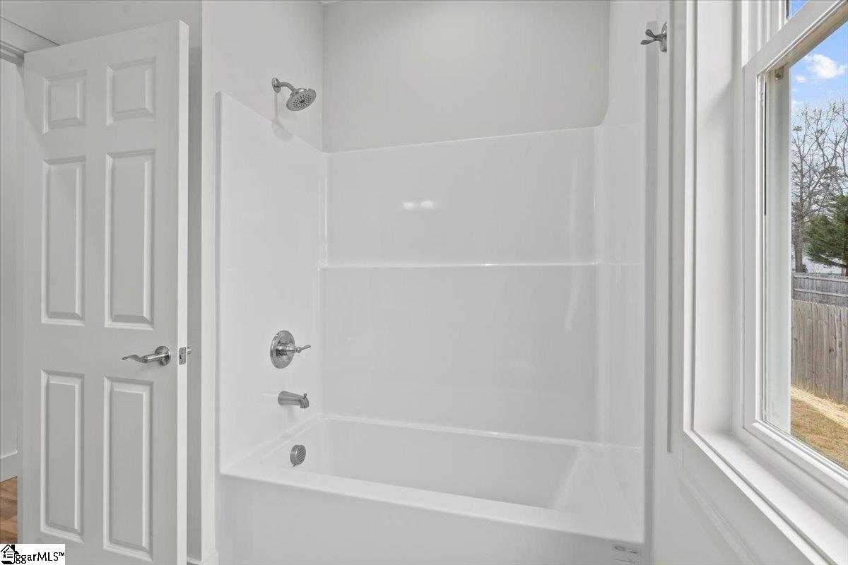 104 Wood Road Taylors, SC 29687 - Photo 27 of 38 Gallery Image 27
