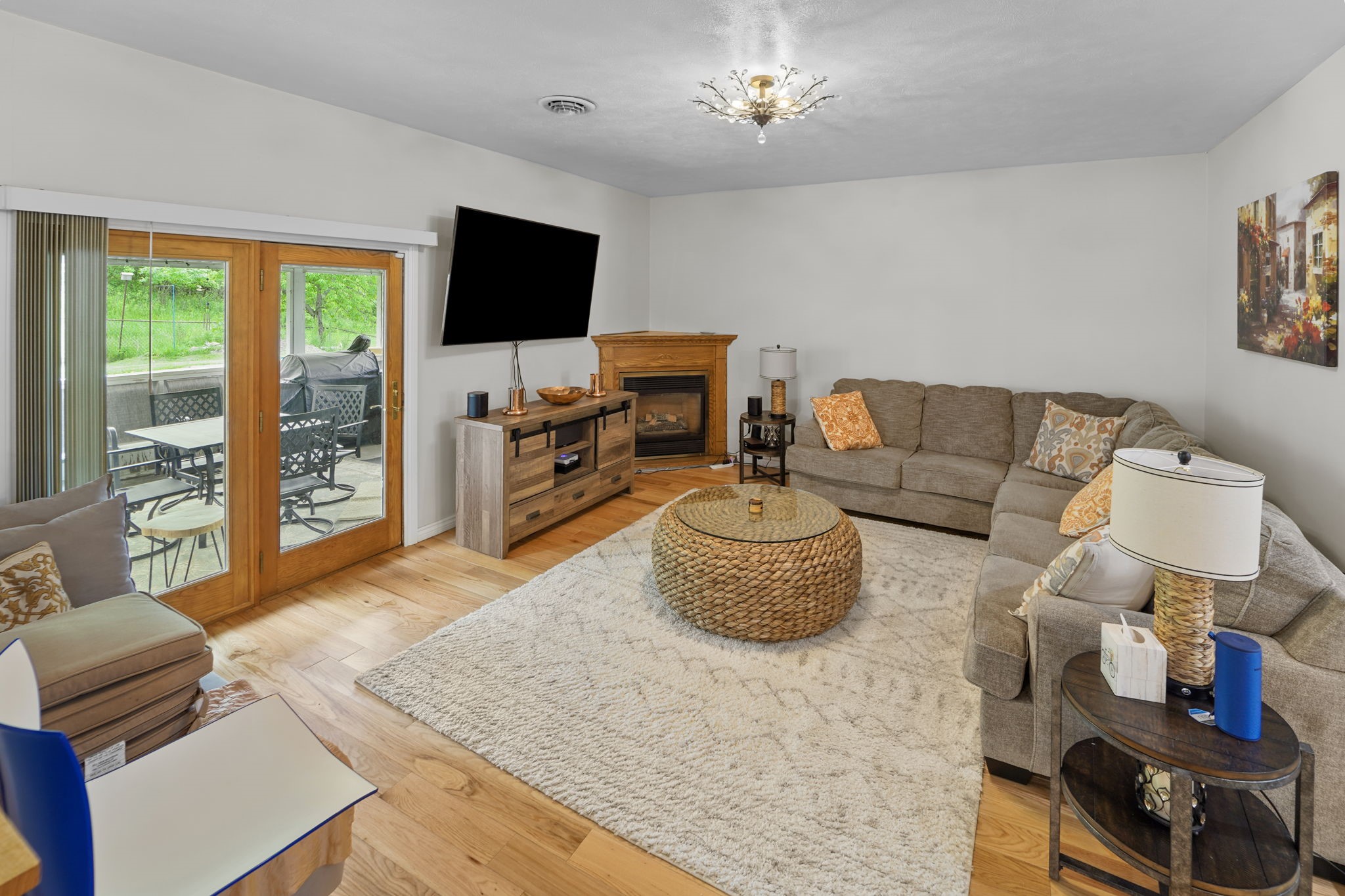 1024 Reynolds Road Johnson City, NY 13790 - Photo 6 of 29