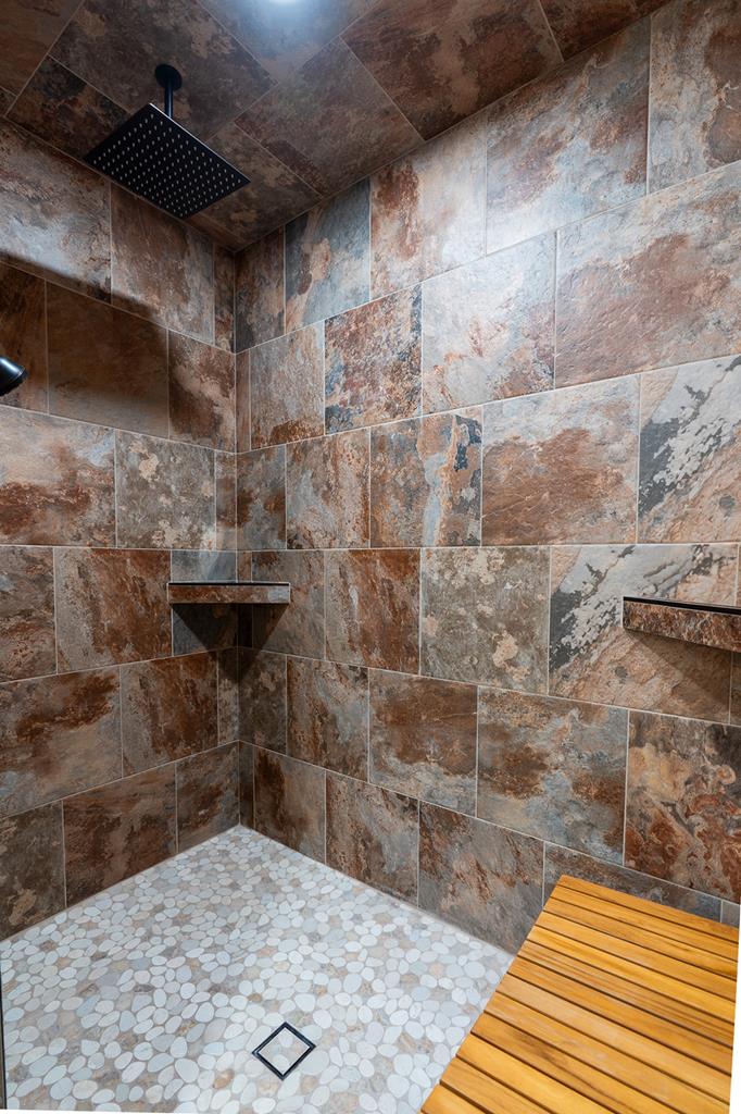 480 Riveredge Lane Ellijay, GA 30540 - Photo 37 of 66 a view of bathroom