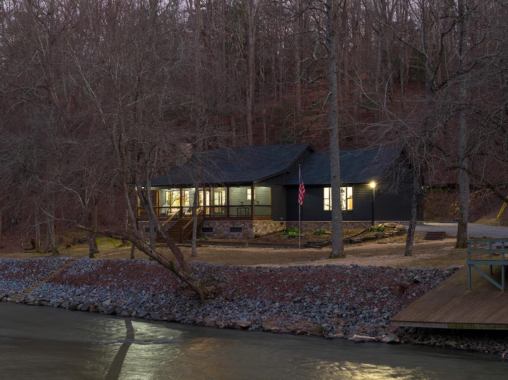 480 Riveredge Lane Ellijay, GA 30540 - Photo 58 of 66 a view of a yard with water fountain