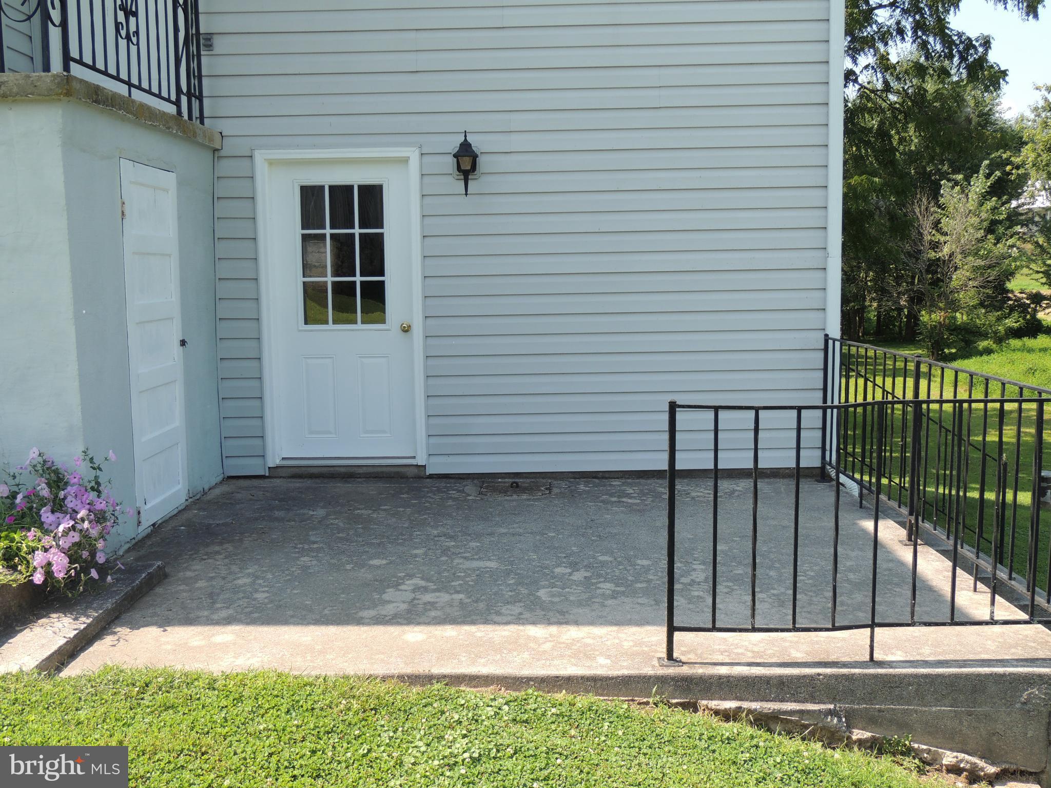 13730 Unionville Road Mount Airy, MD 21771 - Photo 17 of 30 a view of backyard space with wooden fence