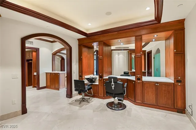 $11,600,000 | 18 Olympia Hills Circle, Las Vegas, NV 89141