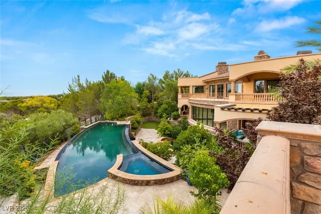 $11,600,000 | 18 Olympia Hills Circle, Las Vegas, NV 89141