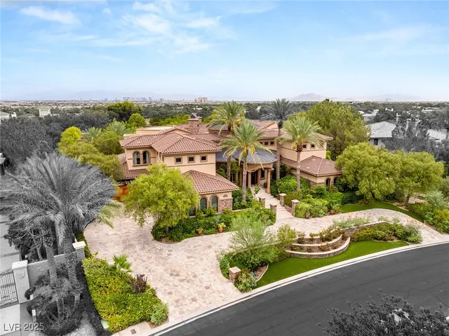 $11,600,000 | 18 Olympia Hills Circle, Las Vegas, NV 89141