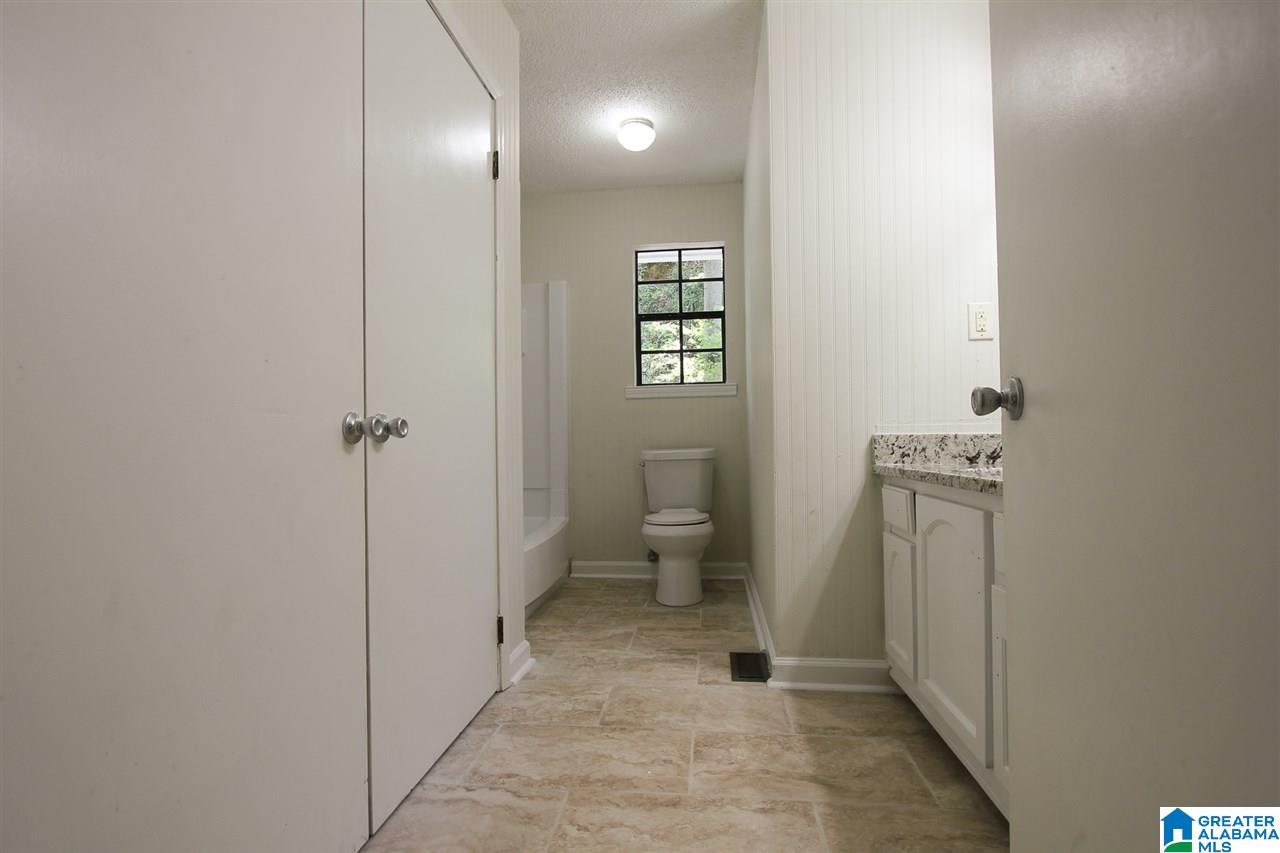 4716 Wine Ridge Lane Birmingham, AL 35244 - Photo 10 of 23