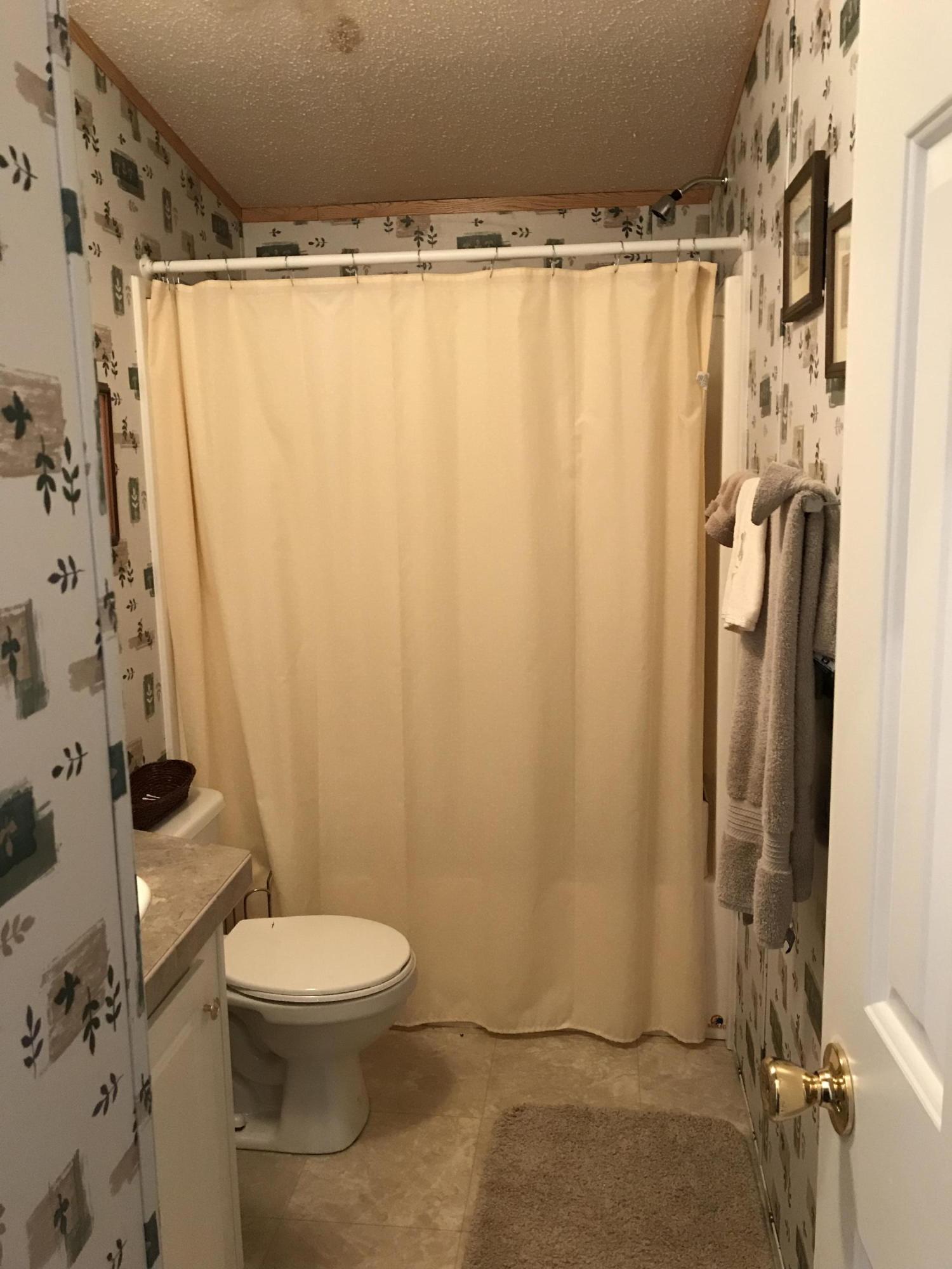 2165 Sullivans Ferry Road Ridgeville, SC 29472 - Photo 14 of 23 Guest Bath