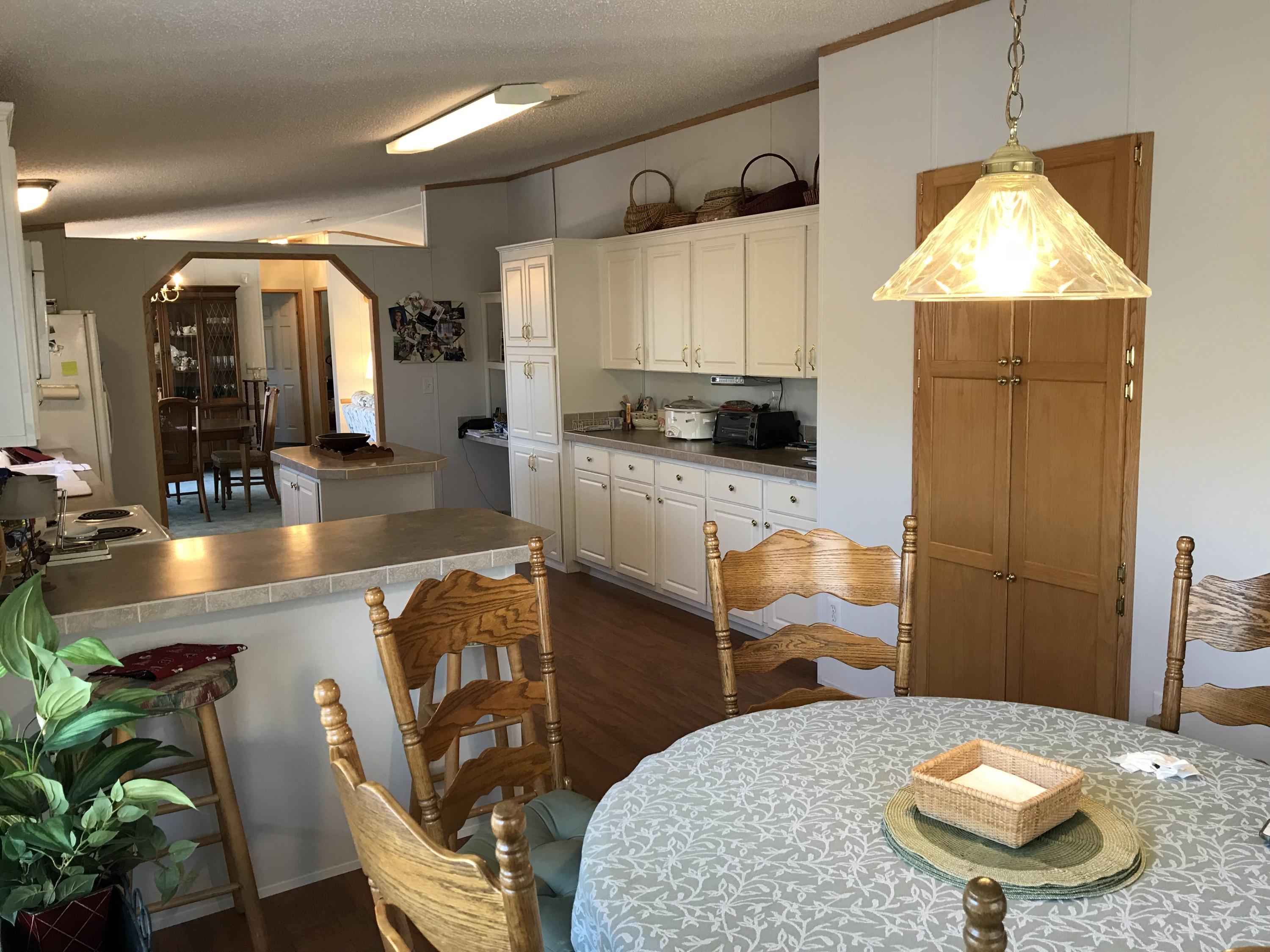 2165 Sullivans Ferry Road Ridgeville, SC 29472 - Photo 5 of 23 Eat in Kitchen