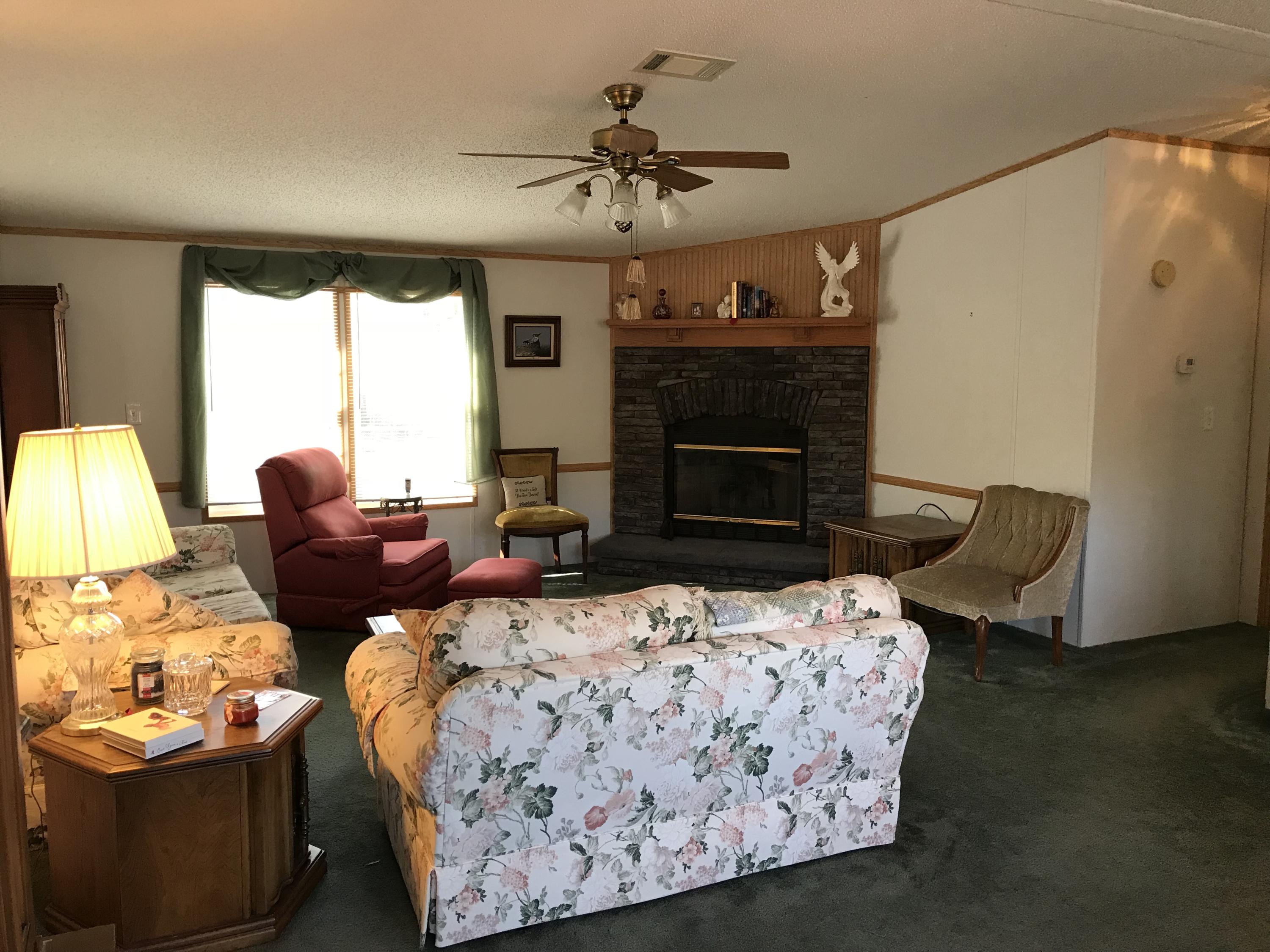 2165 Sullivans Ferry Road Ridgeville, SC 29472 - Photo 8 of 23 7EAD4602-0676-4BC9-9B17-184C190FB05C