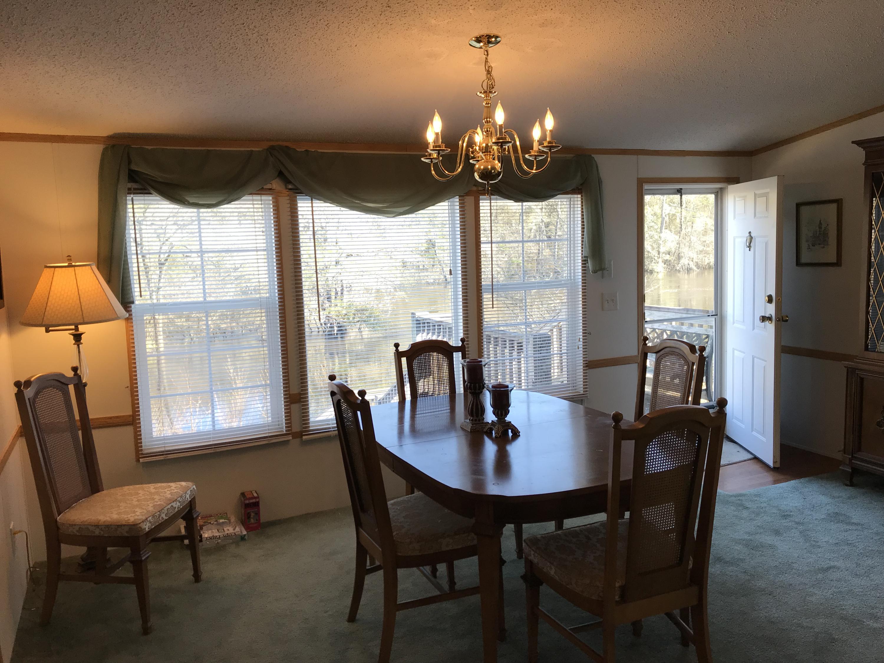 2165 Sullivans Ferry Road Ridgeville, SC 29472 - Photo 9 of 23 Dining room