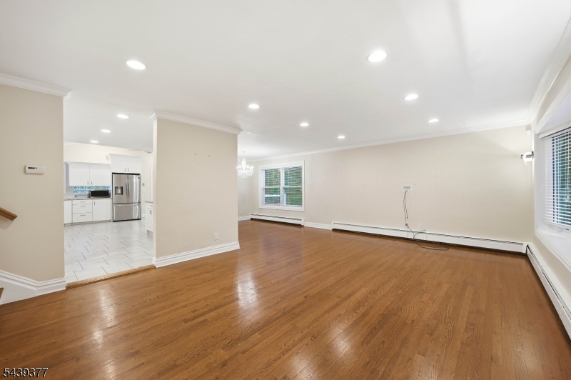 47 Crossbrook Road Livingston, NJ 07039 - Photo 5 of 35