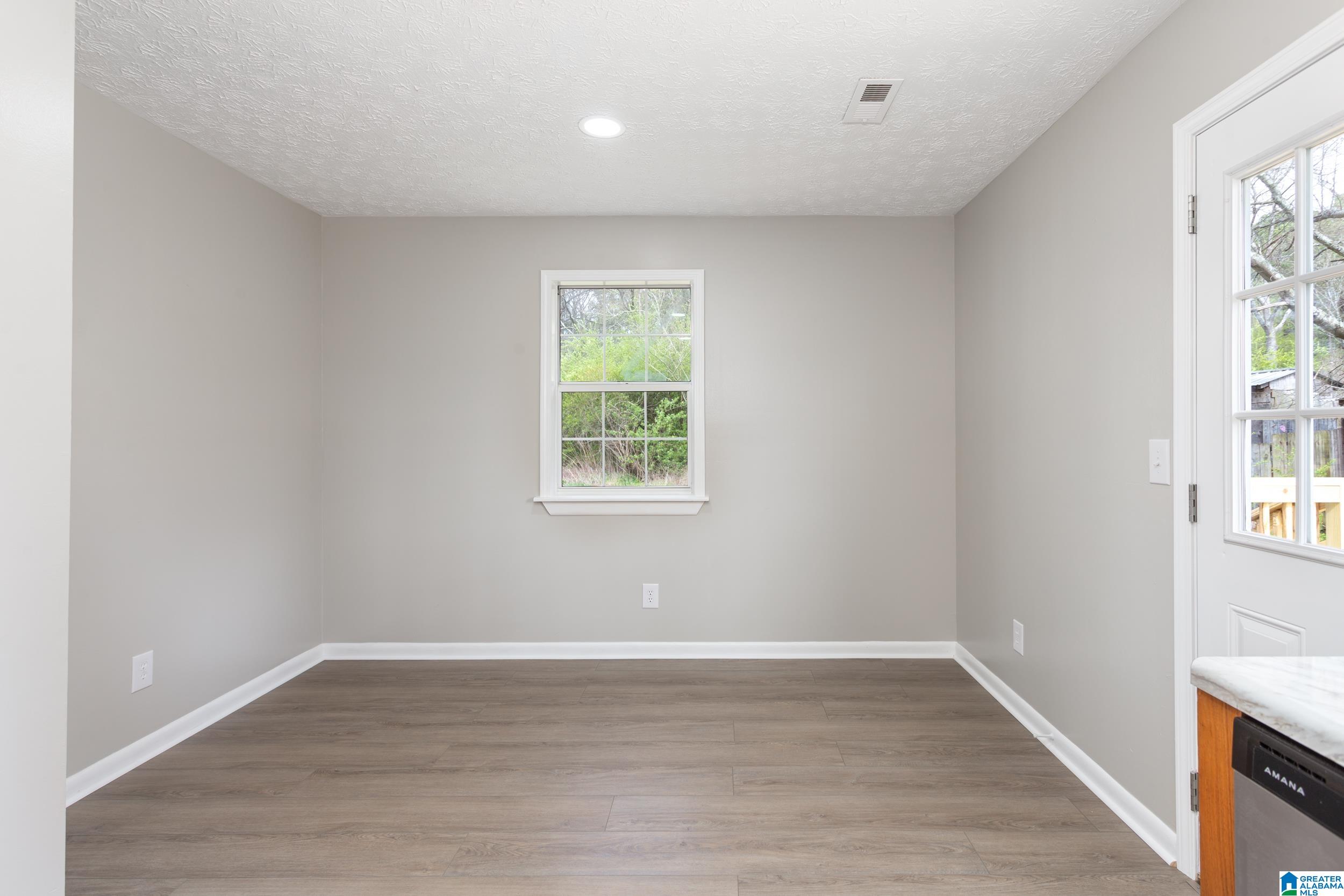 1042 Turner Road Anniston, AL 36201 - Photo 11 of 33