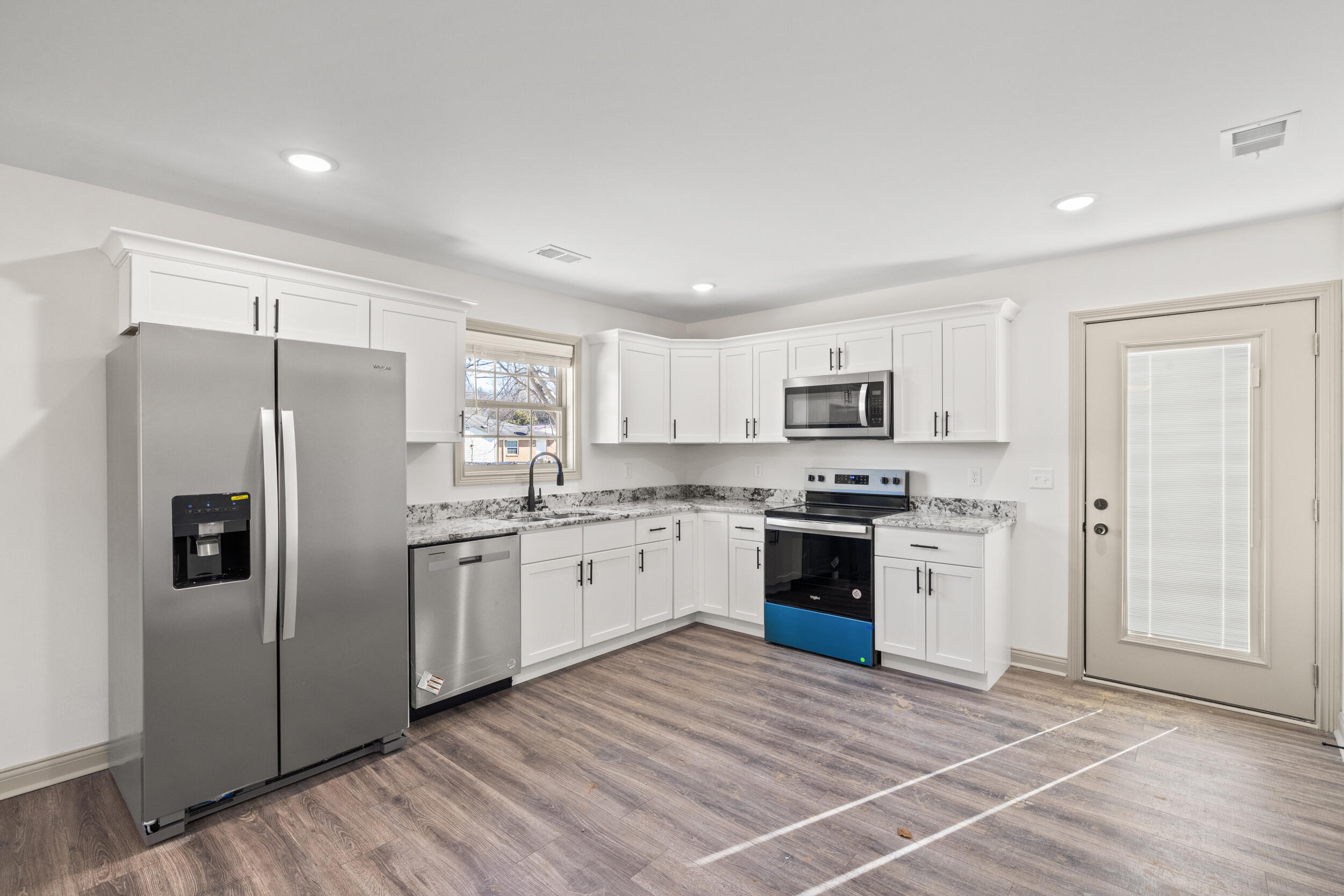 118 Morning View Road Berea, KY 40403 - Photo 23 of 35 120 Kitchen Area
