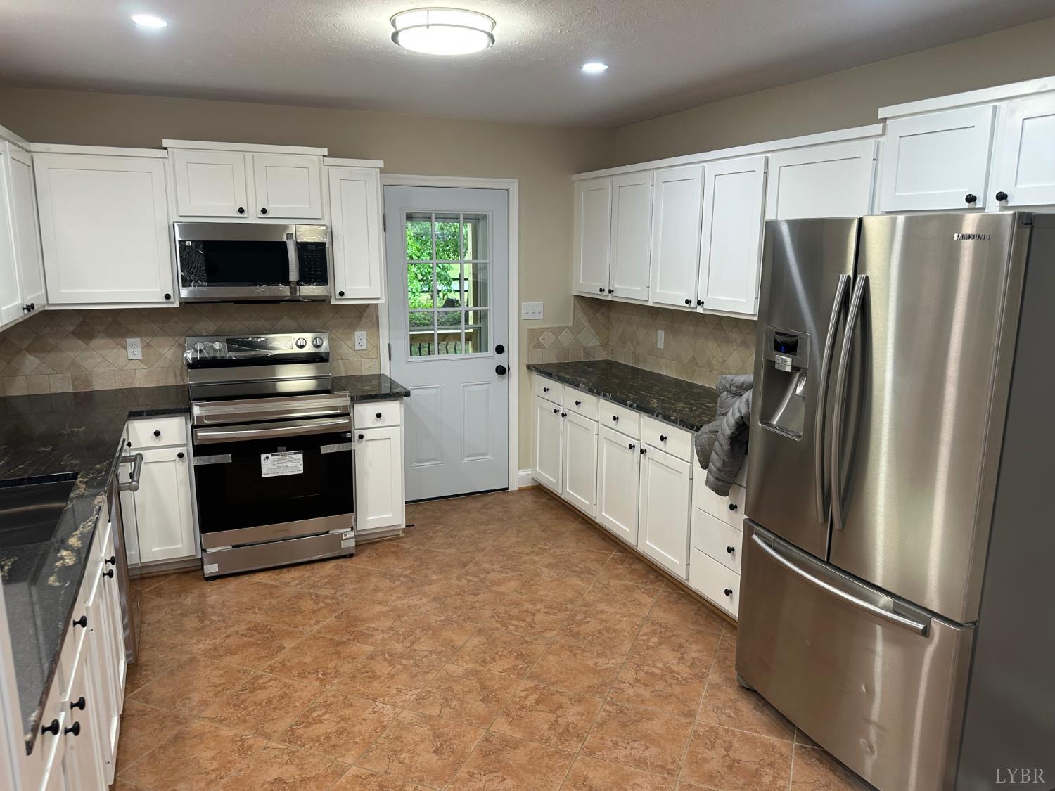 4469 Pumping Station Road Appomattox, VA 24522 - Photo 13 of 78