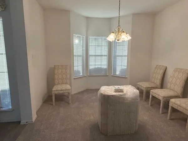 $2,200 | 716 Kristi Lane, Cedar Hill, TX 75104