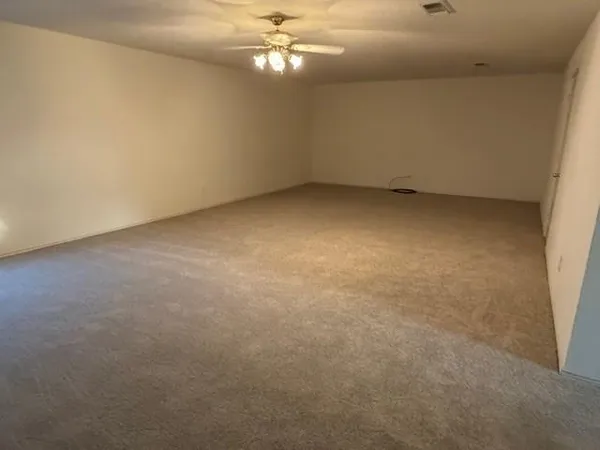 $2,200 | 716 Kristi Lane, Cedar Hill, TX 75104