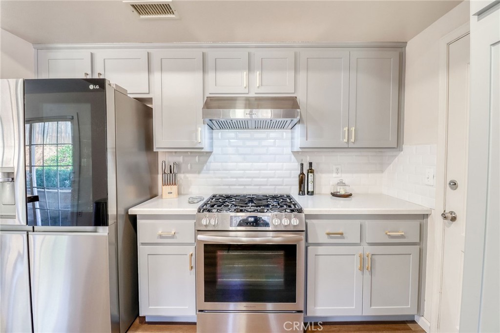 14235 Judy Ann Drive Riverside, CA 92503 - Photo 16 of 68