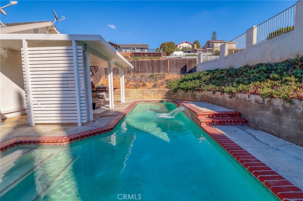 14235 Judy Ann Drive Riverside, CA 92503 - Photo 47 of 68 a view of a city