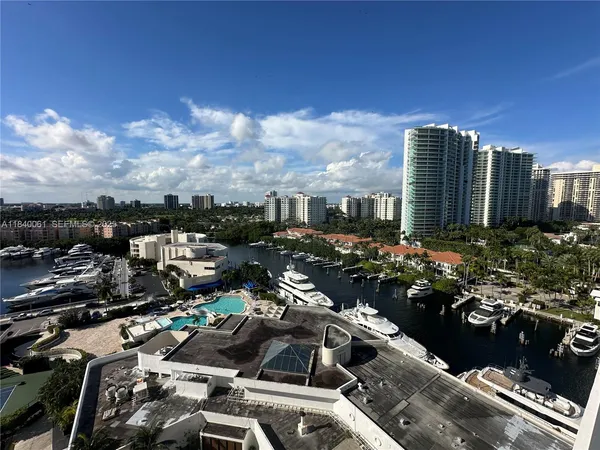 $3,500 | 19707 Turnberry Way, Unit 15B, Aventura, FL 33180