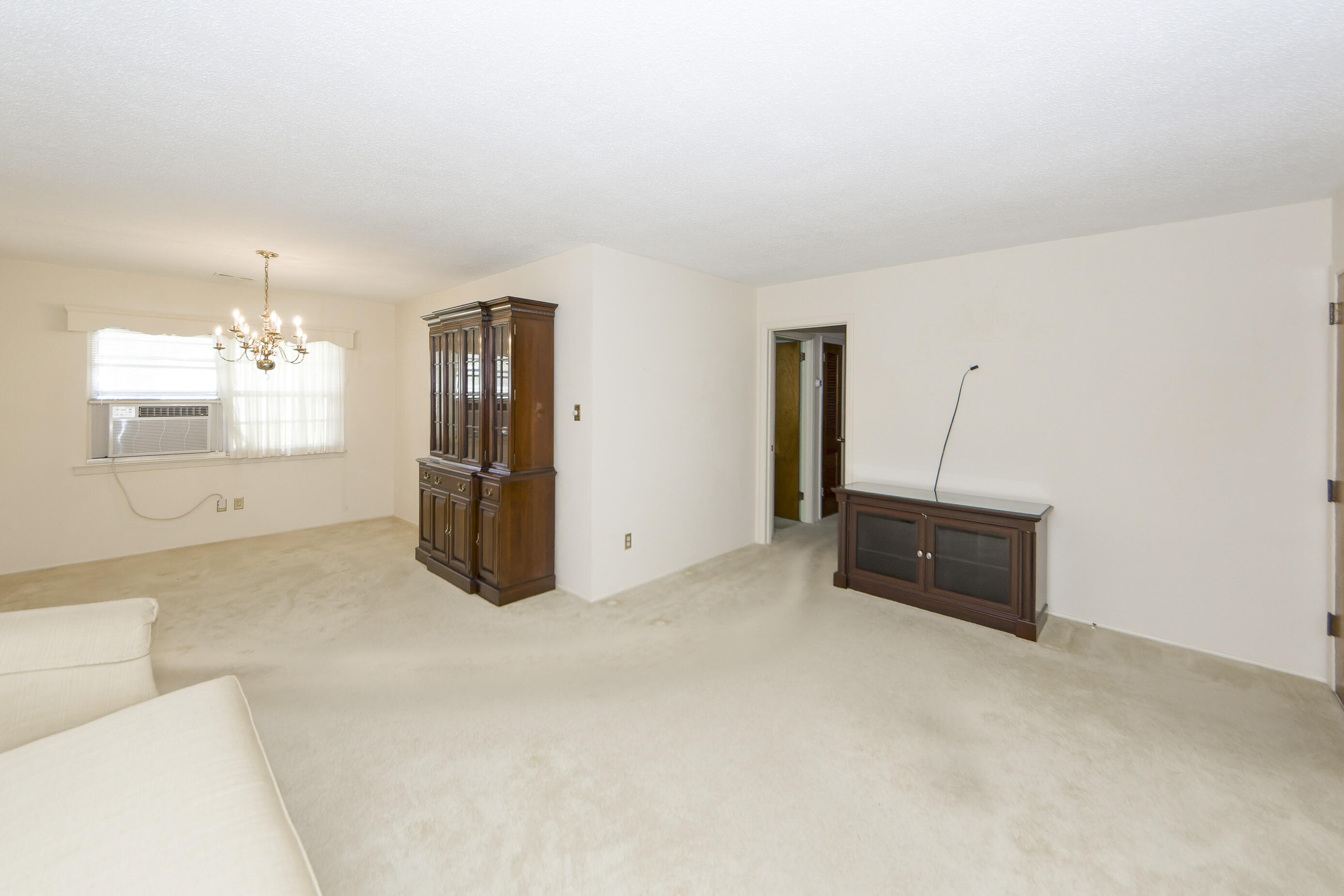 880 Dills Bluff Road Charleston, SC 29412 - Photo 6 of 38 View to dining area