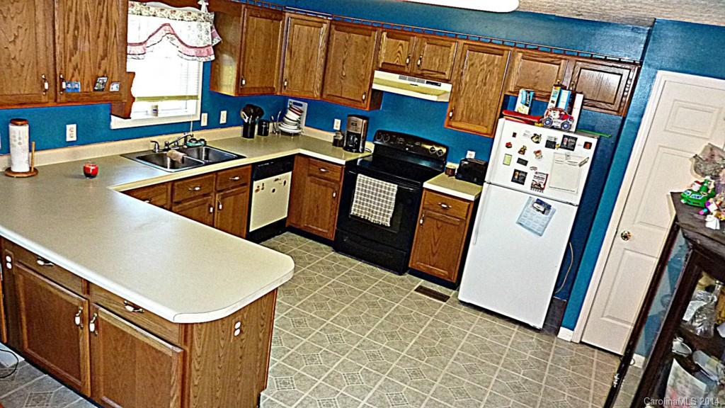 3206 Tryon Courthouse Road Cherryville, NC 28021 - Photo 3 of 20 Gallery Image 3