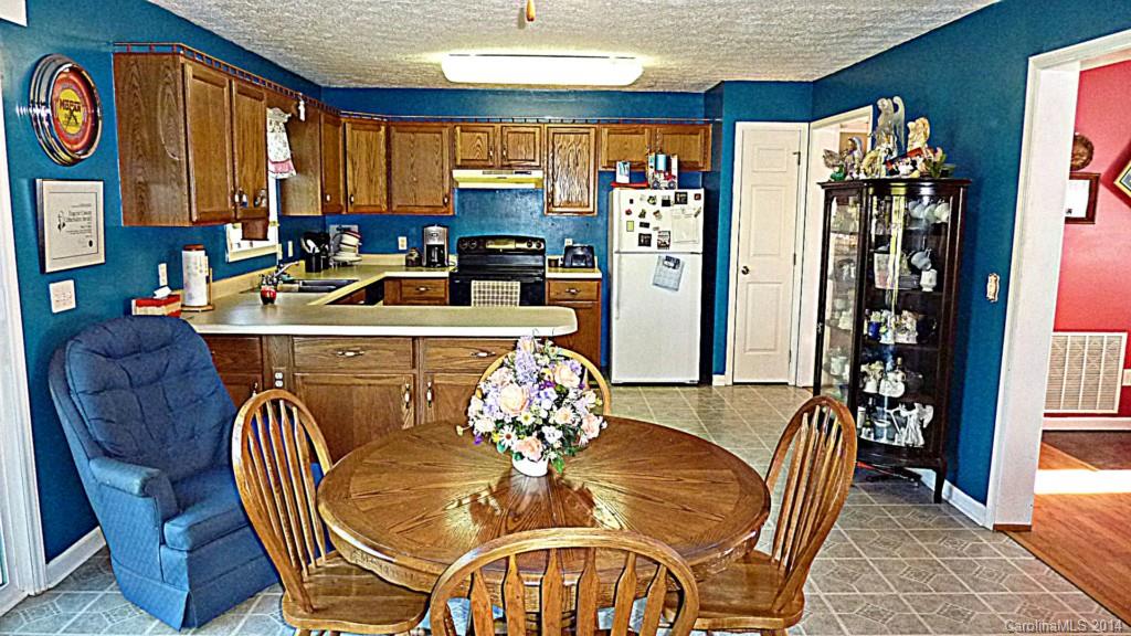 3206 Tryon Courthouse Road Cherryville, NC 28021 - Photo 4 of 20 Gallery Image 4