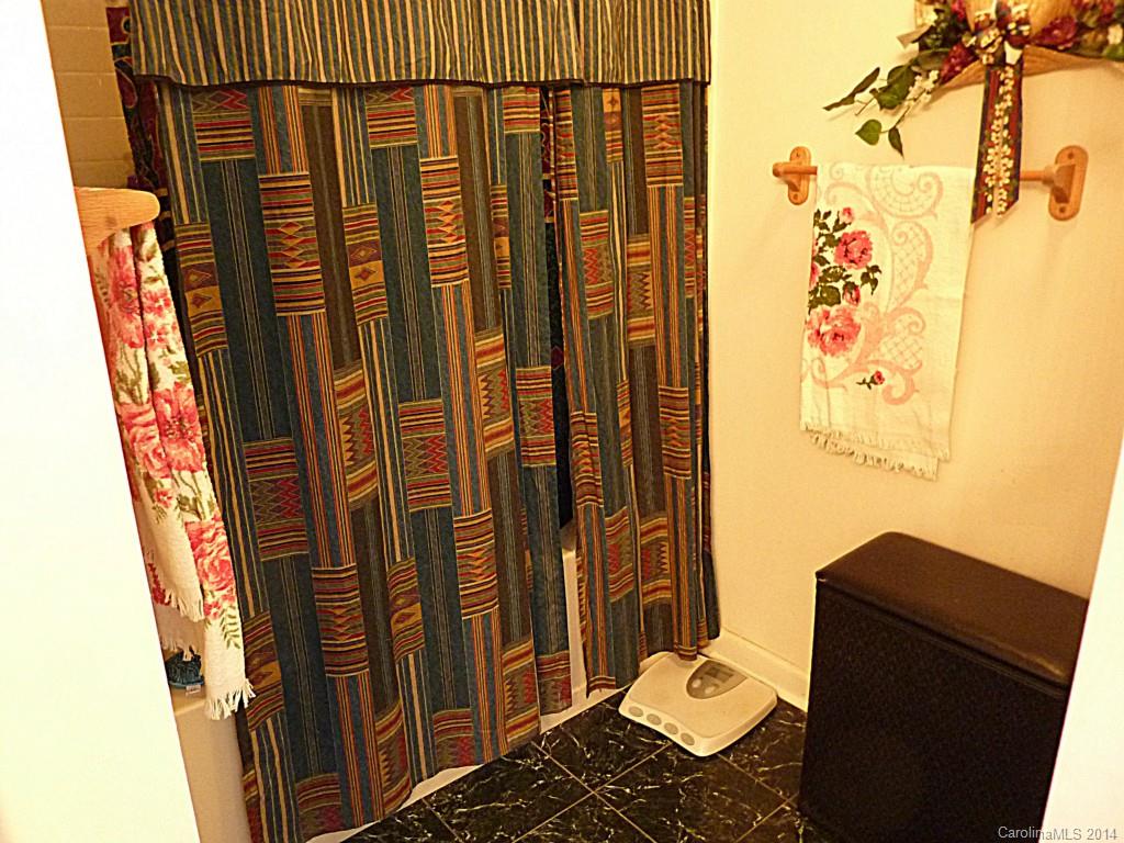 3206 Tryon Courthouse Road Cherryville, NC 28021 - Photo 7 of 20 Gallery Image 7