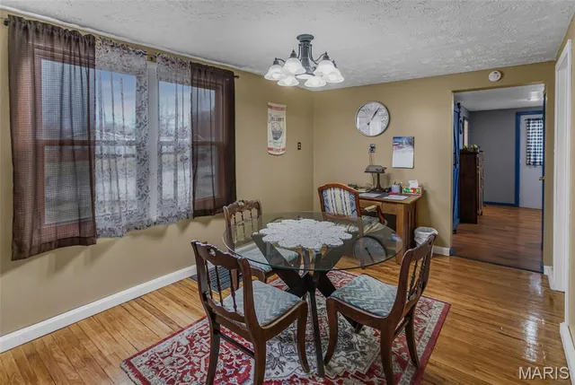 $199,900 | 320 North State Street, Roodhouse, IL 62082